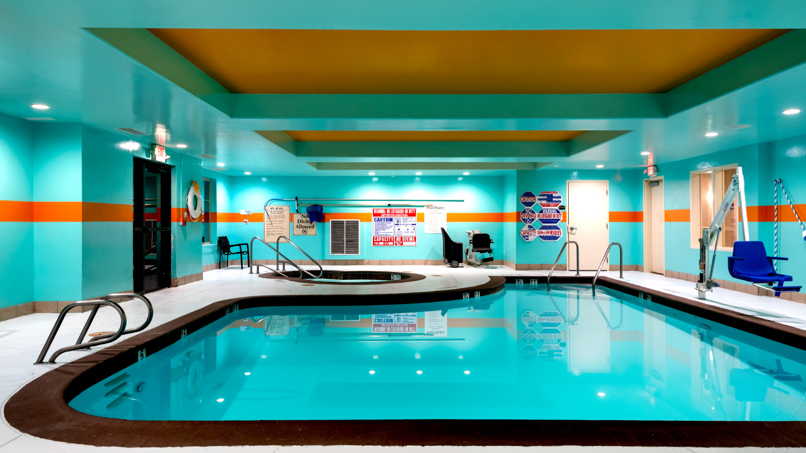 Pool, indoor, Hotel, Lathrop, California