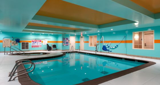 Lathrop CA Holiday Inn Express Pool