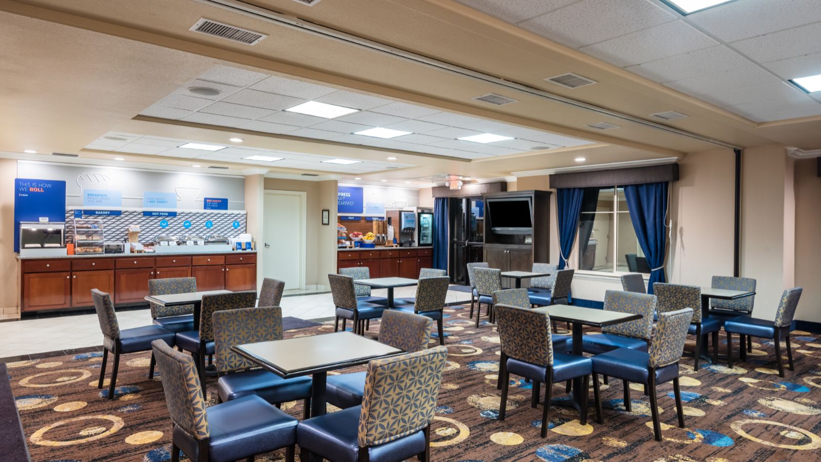 Lathrop CA Holiday Inn Express rooms and suites